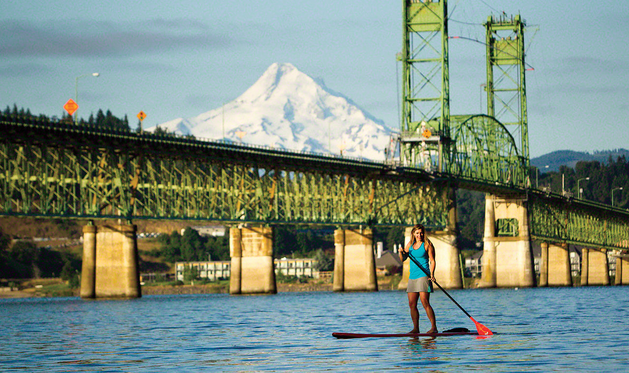 Views Stand Up Paddling the Columbia River Gorge and Hood River 
