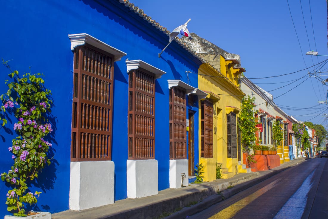Cartagena Colombia colors buildings street with amazing colombian buildings kiteboarding kitesurfing wind comekitewithus