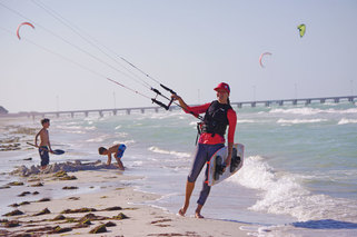 Kiteboard Lessons el cuyo mexico, best wind to learn and kiteschool comekitewithus