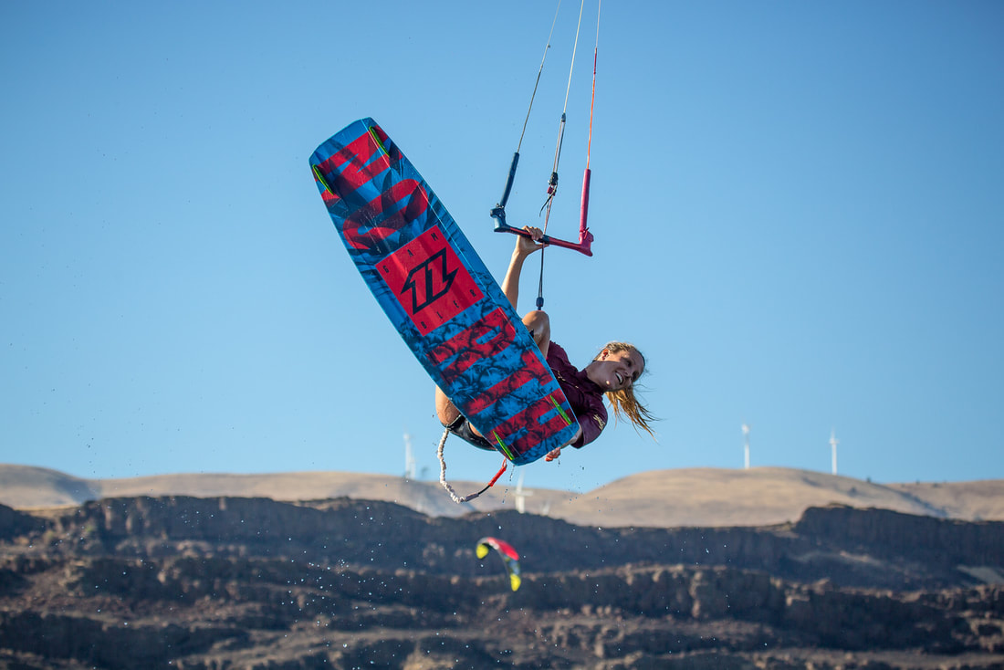 el cuyo mexico kitesurf kiteboard kiteboarding kite house windy yucatan comekitewithus flat water 
